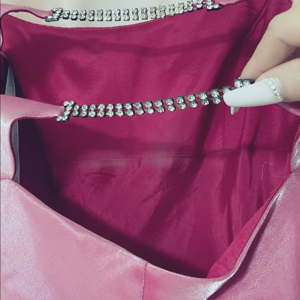Dress - Picture 4 of 4